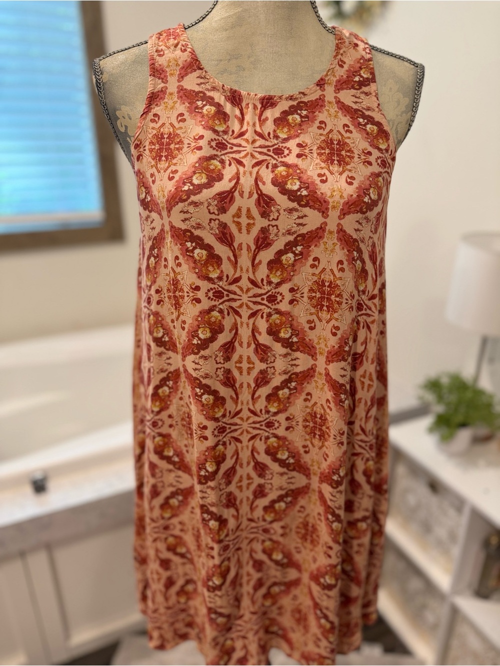 Taylor & Sage Boho Floral Swing Dress Size Small - Picture 2 of 7